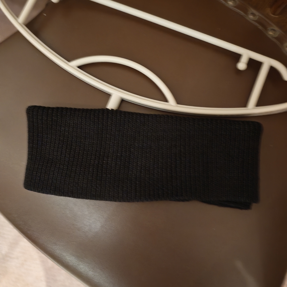 REISS Bella Embellished Sweater 0165 - Picture 10 of 17